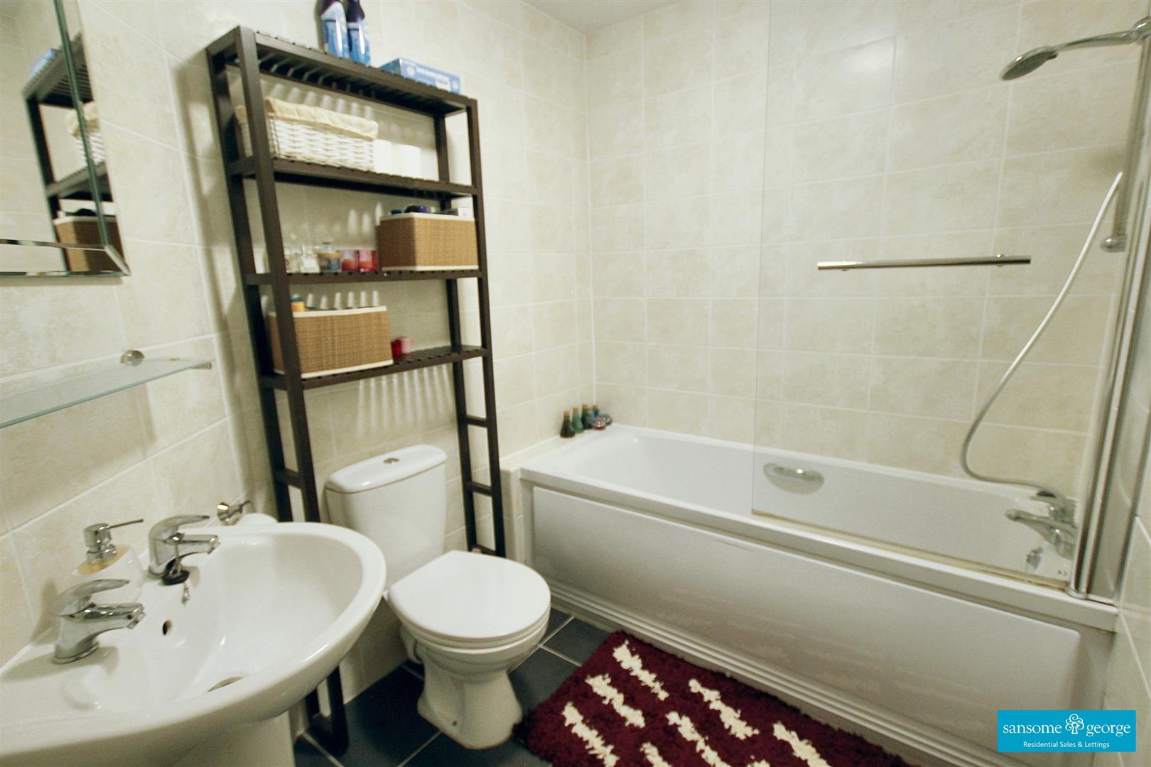Clarendon Rise, Tilehurst, Reading